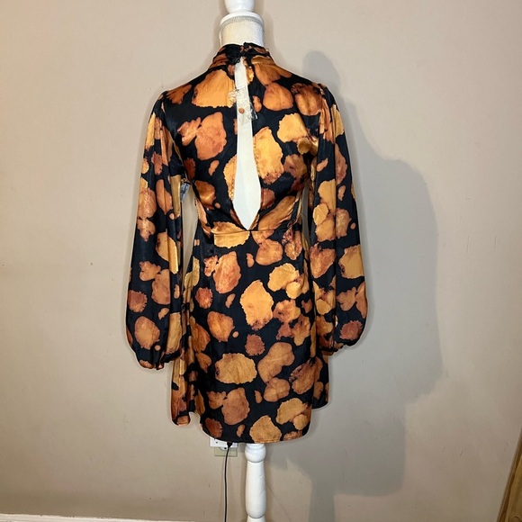 NWOT Topshop Orange and Black Women's Dress - Picture 4 of 8